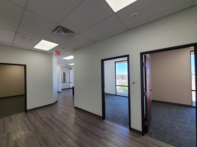 More Photos Of 6970 W Patrick Ln, Las Vegas Medical For Sale