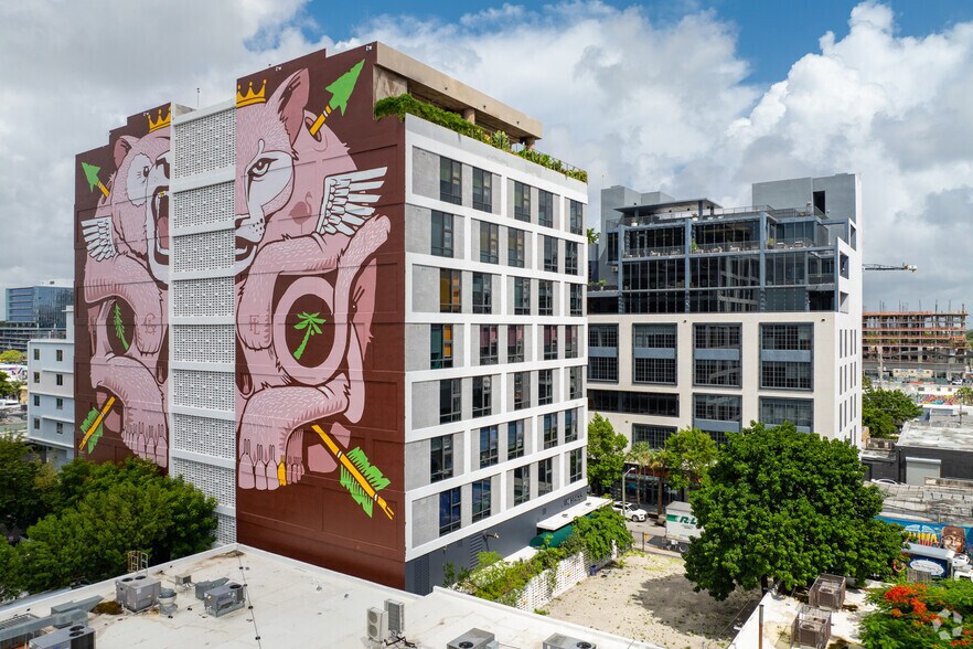 More Photos Of 218 NW 24th St, Miami Coworking Space