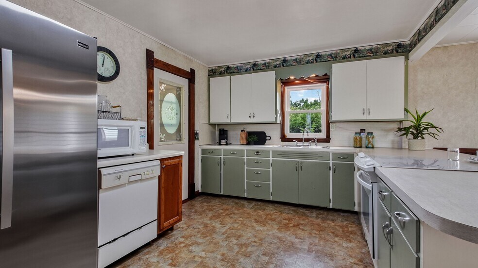 More Photos Of N8481 Kleba Rd, Hixton Flex For Sale
