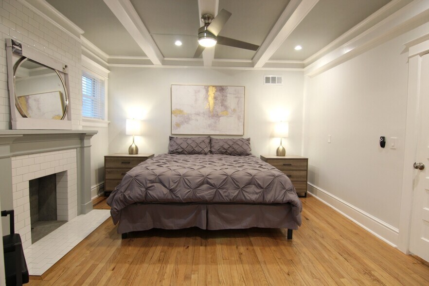 More Photos Of 901-903 39th St, Kansas City Multifamily For Sale