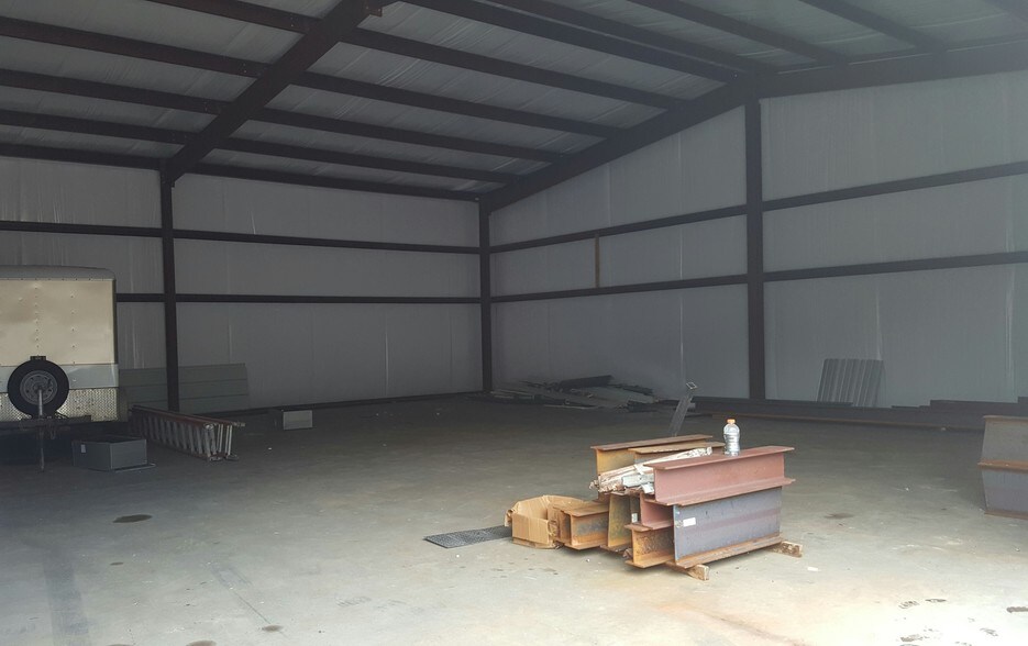 More Photos Of 8211 Fairbanks White Oak, Houston Unknown For Lease