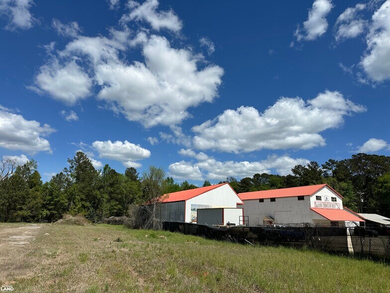 More Photos Of 5450 Memorial Blvd, Saint George Warehouse For Sale