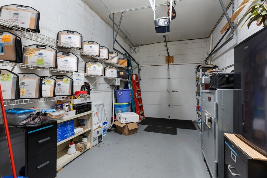 More Photos Of 3069 River Rd, Camden Storefront Retail Office For Sale