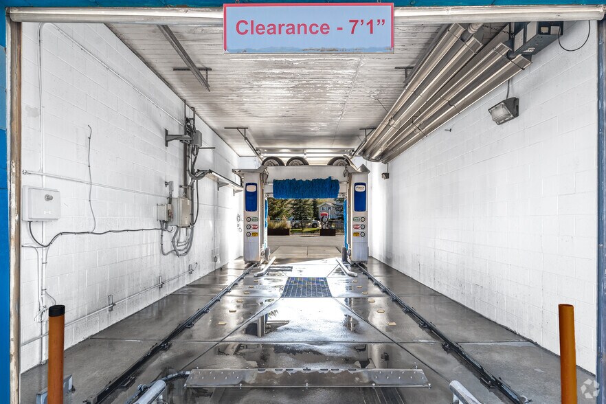 More Photos Of 571 S Main St, Kamas Carwash For Sale