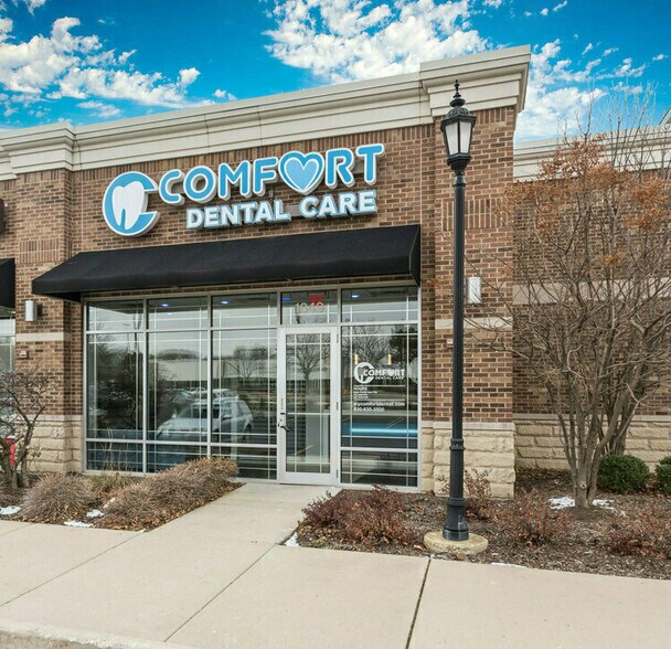 More Photos Of 1837 W Irving Park Rd, Schaumburg Storefront For Sale