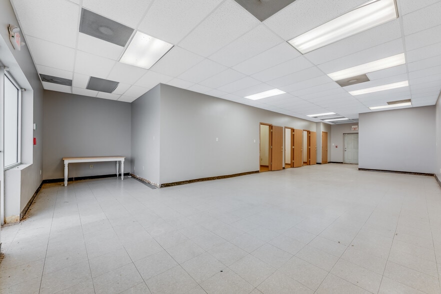 More Photos Of 1023 Pittsburgh Rd, Uniontown Freestanding For Lease