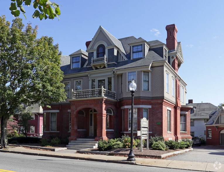 More Photos Of 404 County St, New Bedford Office For Sale