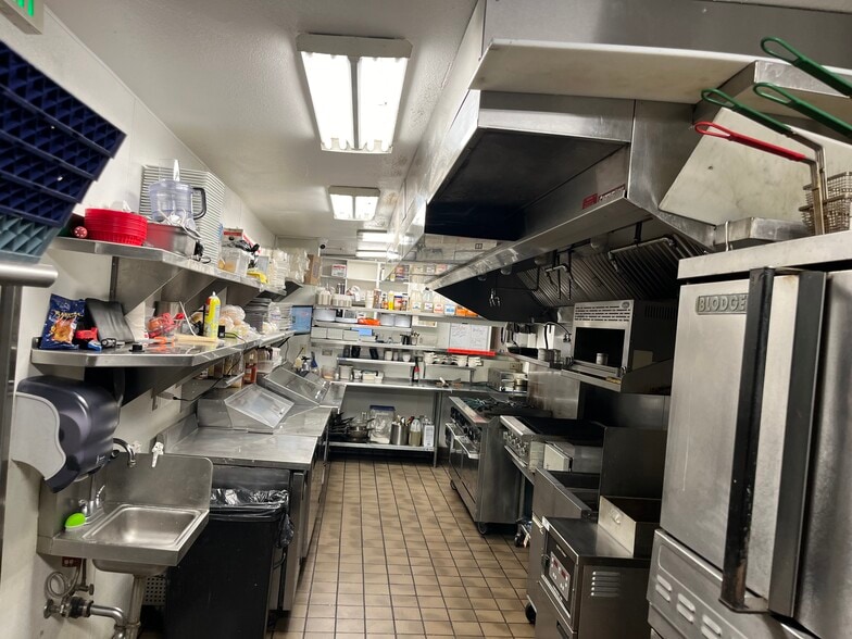 More Photos Of 1201 Market St, Redding Restaurant For Sale