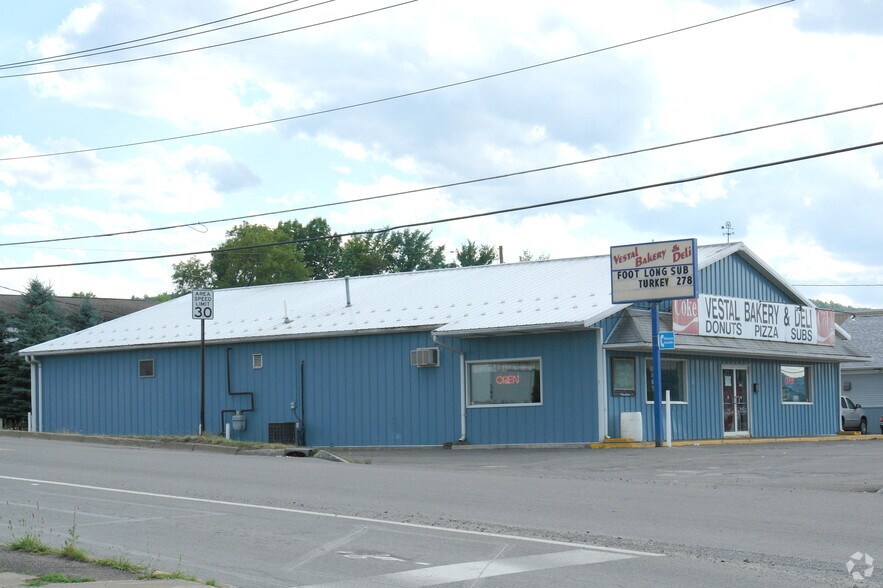 Primary Photo Of 176 Vestal Pky E, Vestal Township Restaurant For Sale