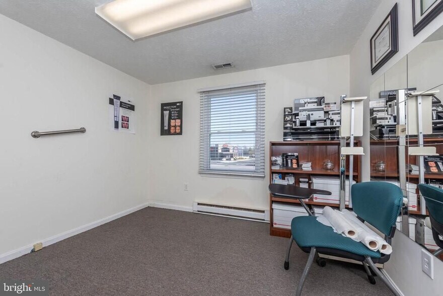 More Photos Of 4155 Glen Park Rd, Nottingham Office For Sale