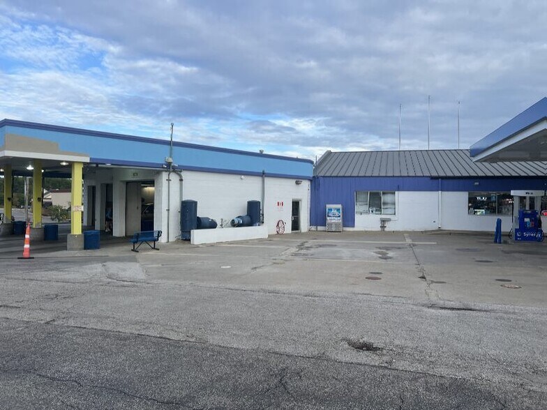 More Photos Of 1700 Ford Ln, Saint Charles Carwash For Sale