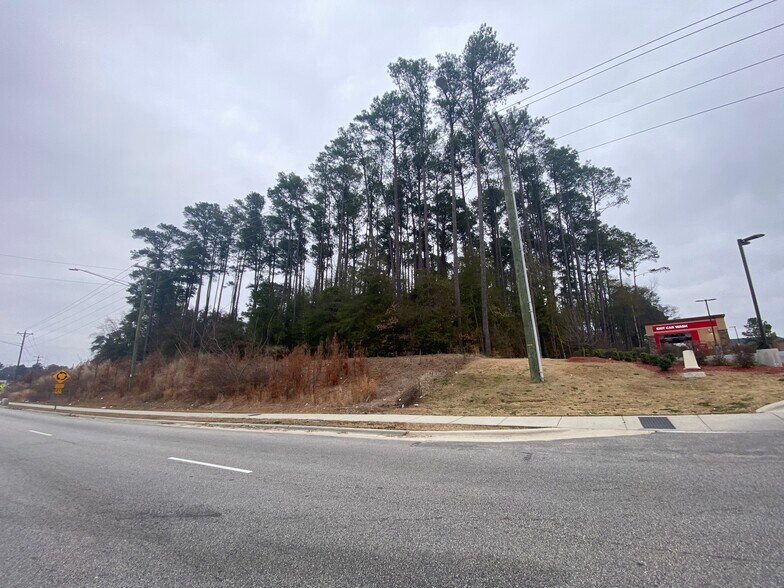 More Photos Of Glensford Dr, Fayetteville Land For Sale
