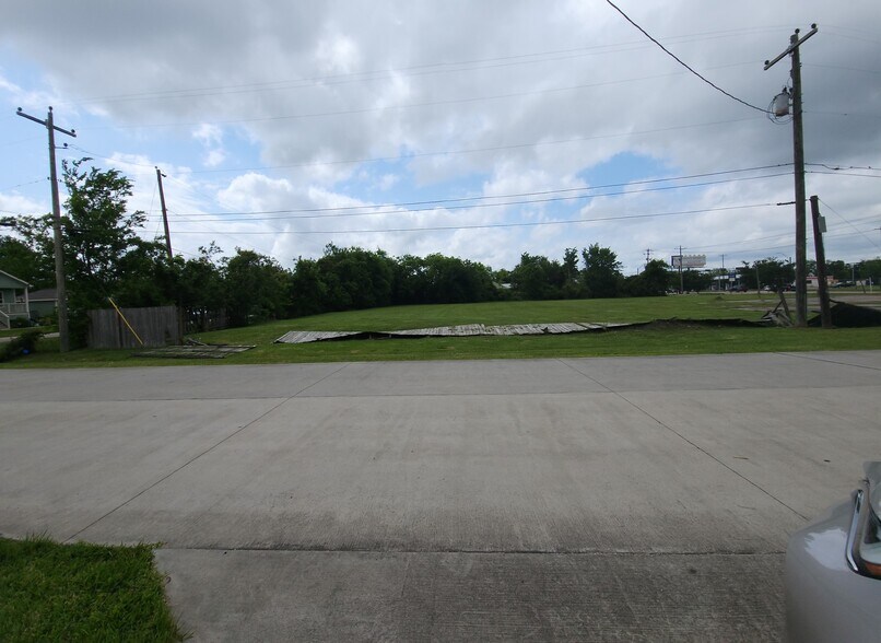 More Photos Of 3106 Highway 3, Dickinson Land For Sale