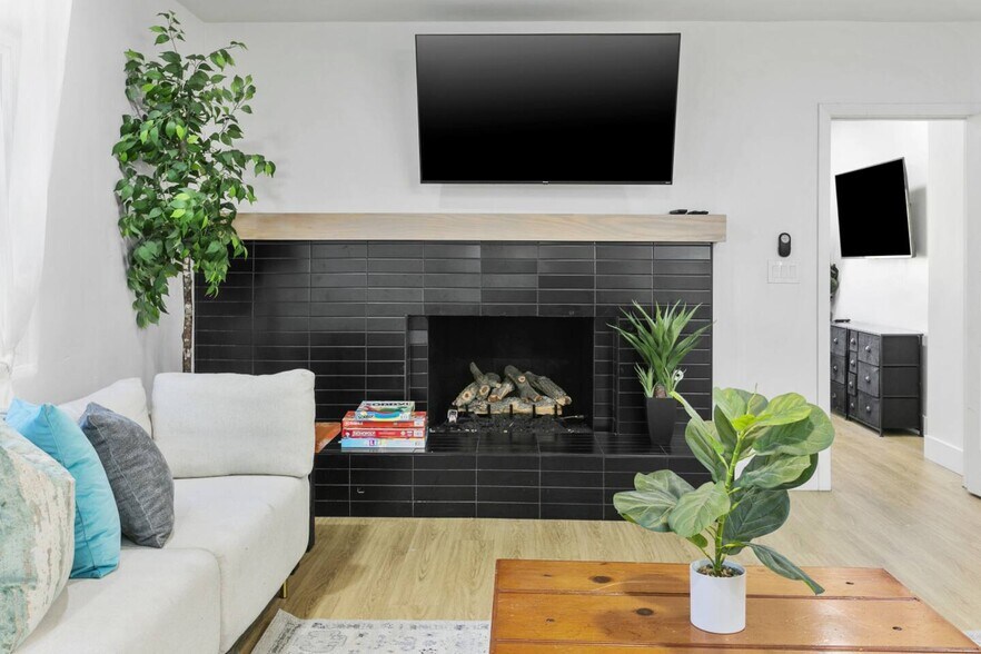 More Photos Of 3139 N 40th St, Phoenix Apartments For Sale