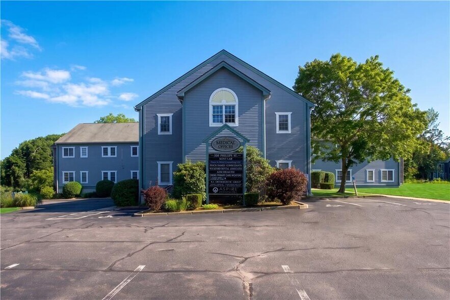 More Photos Of 320 Phillips St, North Kingstown Medical For Sale