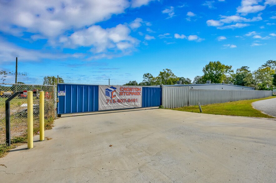 More Photos Of 36522 Coleman Rd, Magnolia Self Storage For Sale