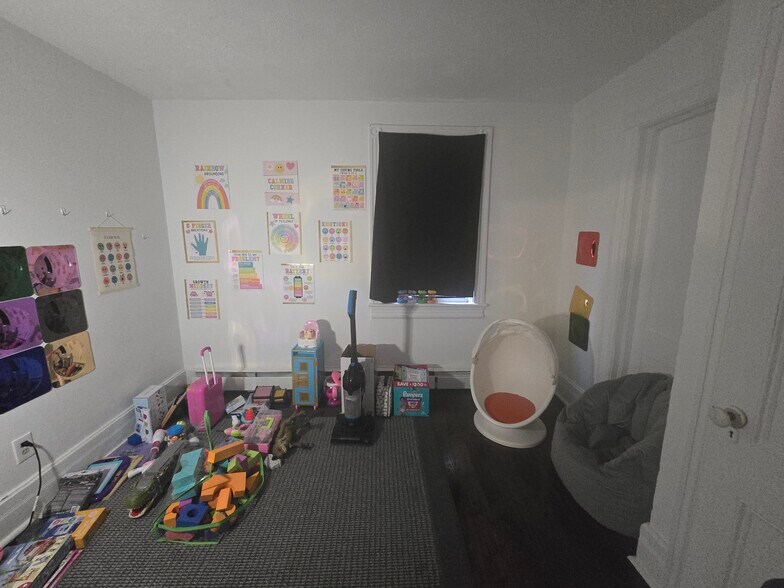 More Photos Of 214 Spring St, Newton Multifamily For Sale