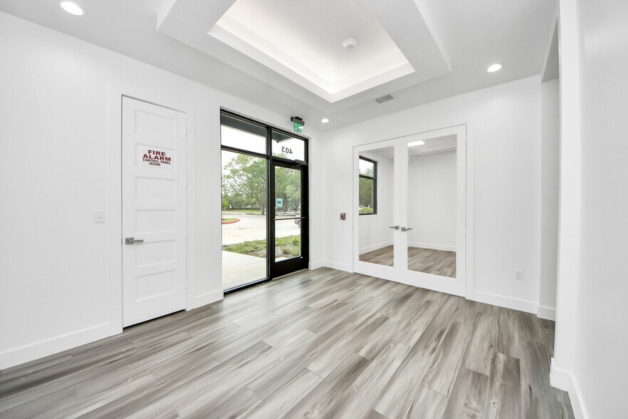 More Photos Of 4807 Sugar Grove Blvd, Stafford Office For Lease