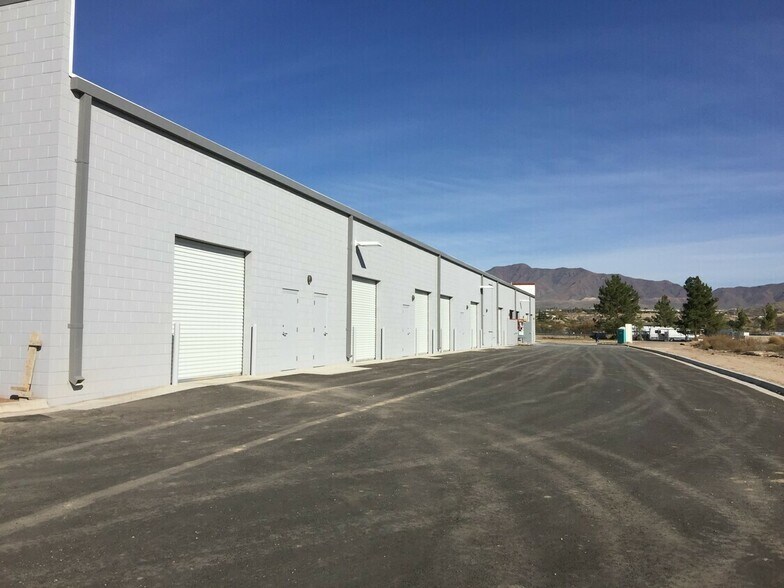 More Photos Of 12285 Pellicano Dr, El Paso Unknown For Lease