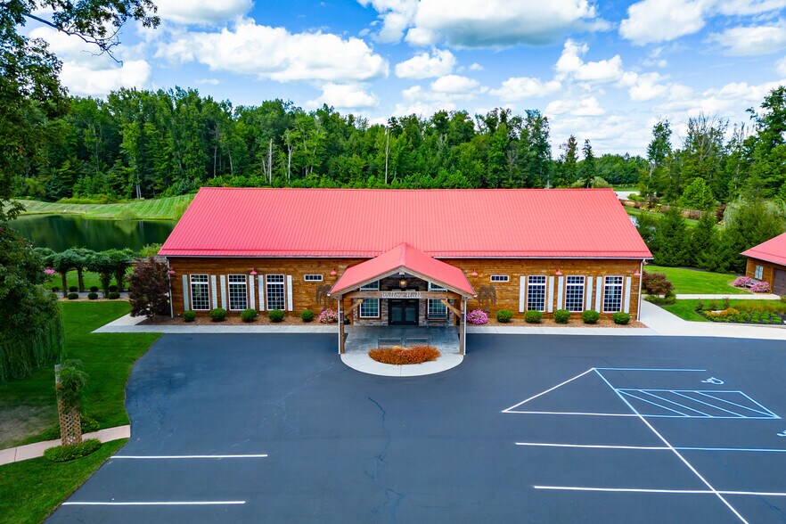 More Photos Of 2130 W County Road 200 N, North Vernon Lodge Meeting Hall For Sale