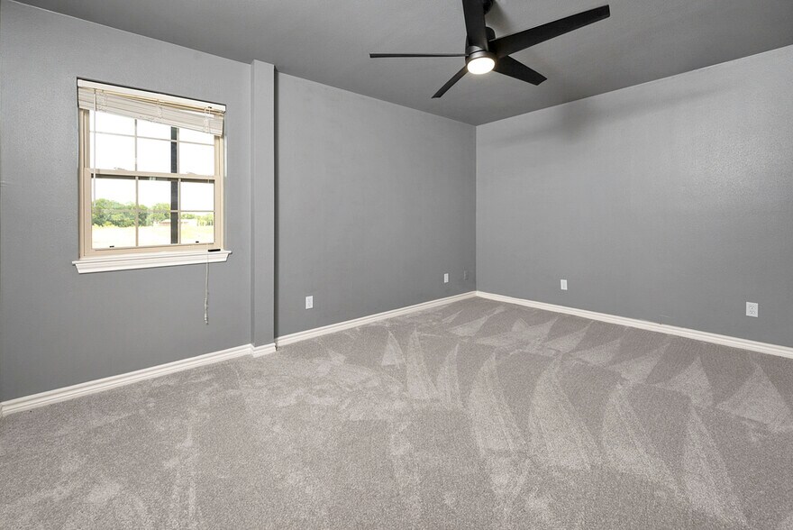 More Photos Of 610 County Road 2155, Klondike Land For Sale