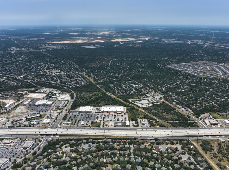 More Photos Of NEC of 281 and Encino Rio hwy, San Antonio Land For Sale