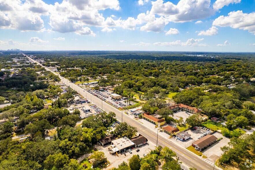 More Photos Of 13106 N Florida Ave, Tampa Unknown For Lease