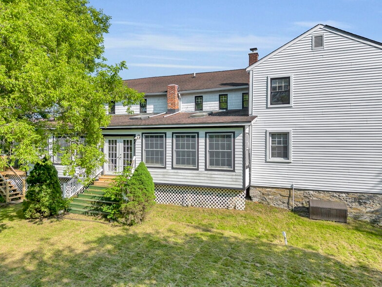 More Photos Of 7667 State Highway 80, Springfield Center Hotel For Sale