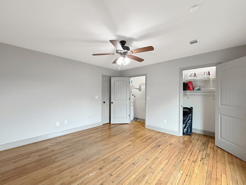 More Photos Of 816 21st Ave E, Tuscaloosa Industrial For Lease