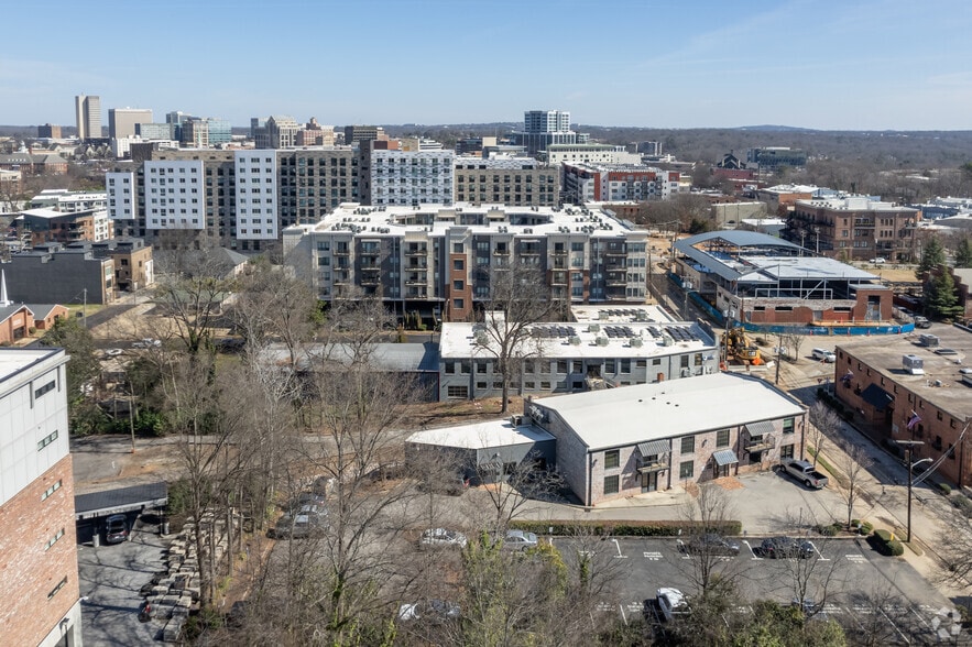 More Photos Of 504 Rhett St, Greenville Office For Lease