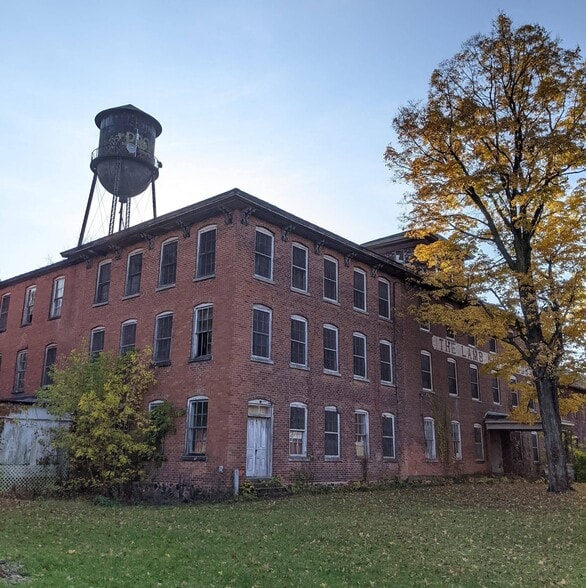 Primary Photo Of 161 South st, Colon Manufacturing For Sale