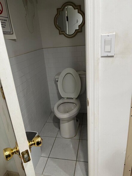 More Photos Of 1771 Ocean Ave, Brooklyn Specialty For Lease