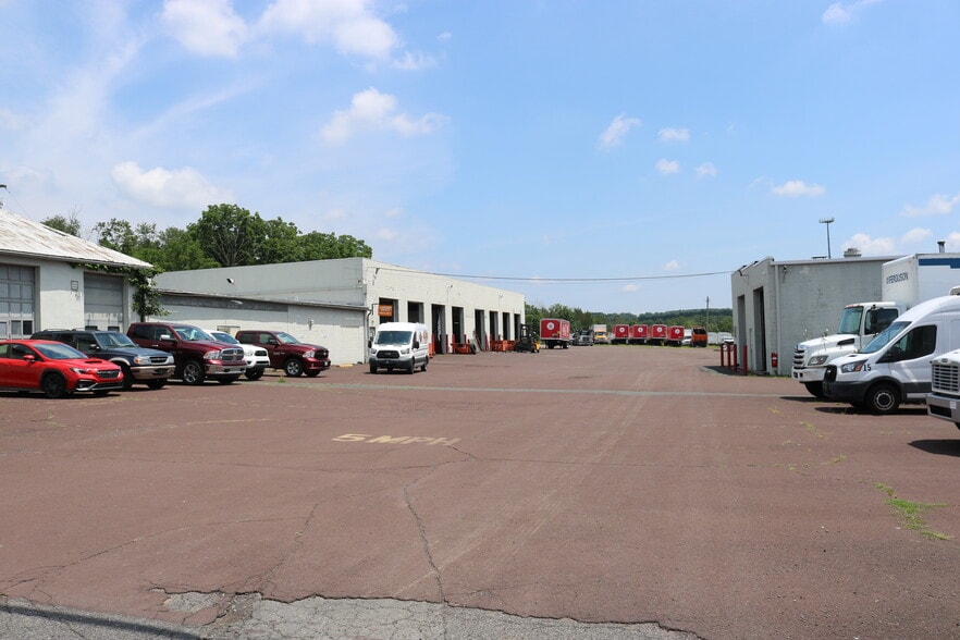 Primary Photo Of 2703 Geryville Pike, Pennsburg Warehouse For Sale