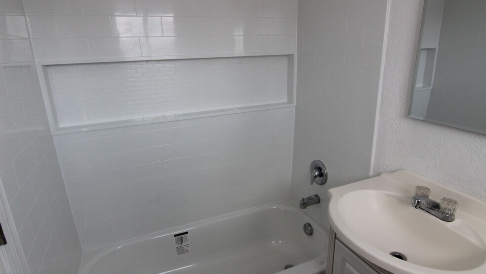 More Photos Of 4719 Yellowstone Ave, Chubbuck Apartments For Sale