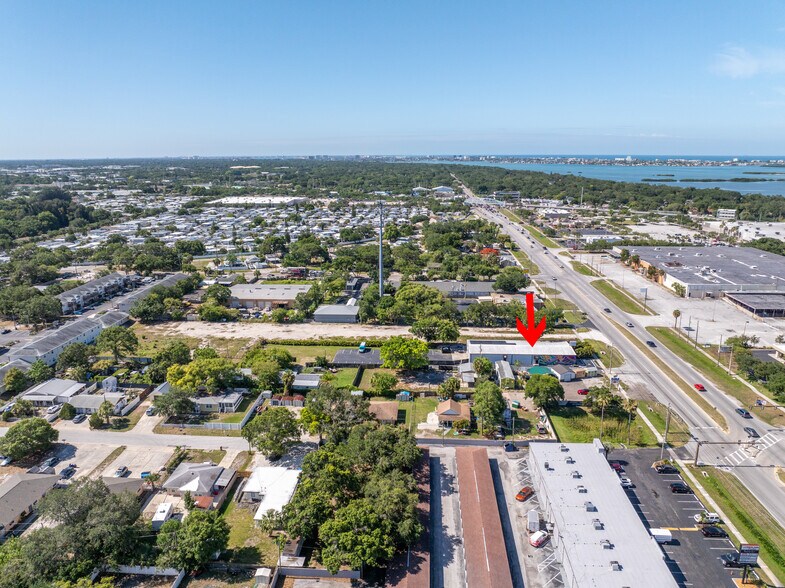 More Photos Of 4703 Park St N, Saint Petersburg Manufacturing For Sale