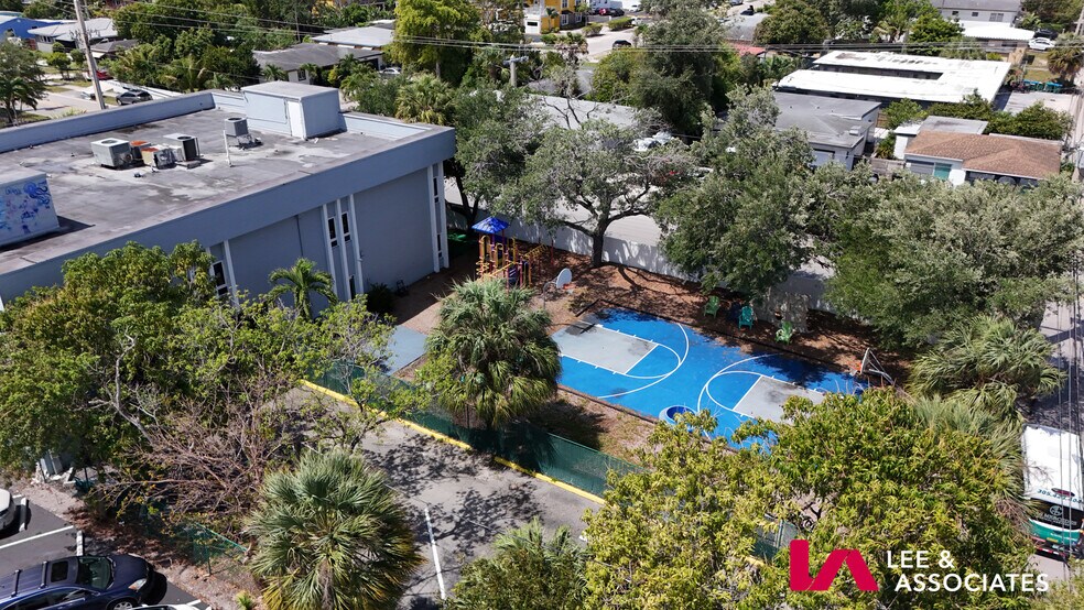 More Photos Of 2751 Van Buren St, Hollywood Schools For Sale