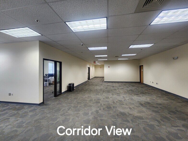 More Photos Of 160 Pierce St, Somerset Warehouse For Lease