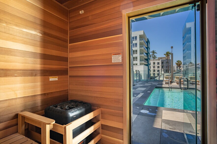 More Photos Of 330 E 3rd St, Long Beach Apartments For Lease