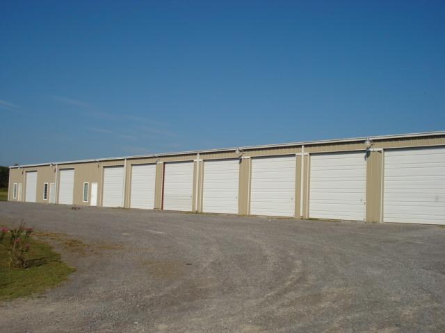 More Photos Of 141 Parham Blvd, Tullahoma Self Storage For Lease