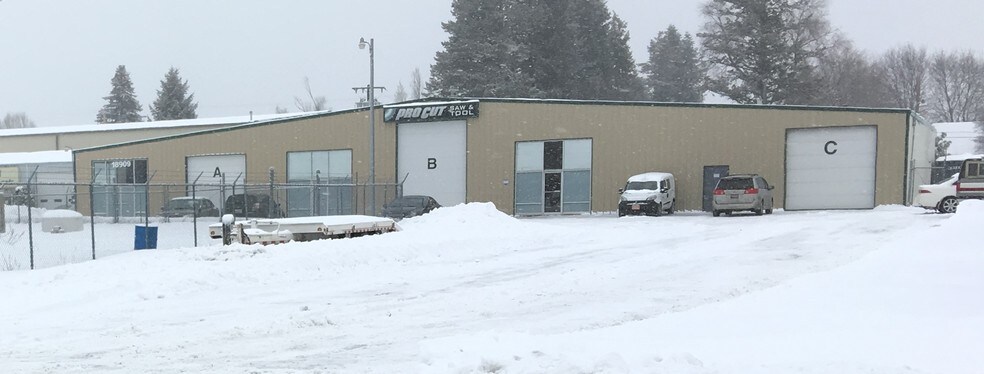 More Photos Of 18909 E Appleway Ave, Greenacres Warehouse For Lease