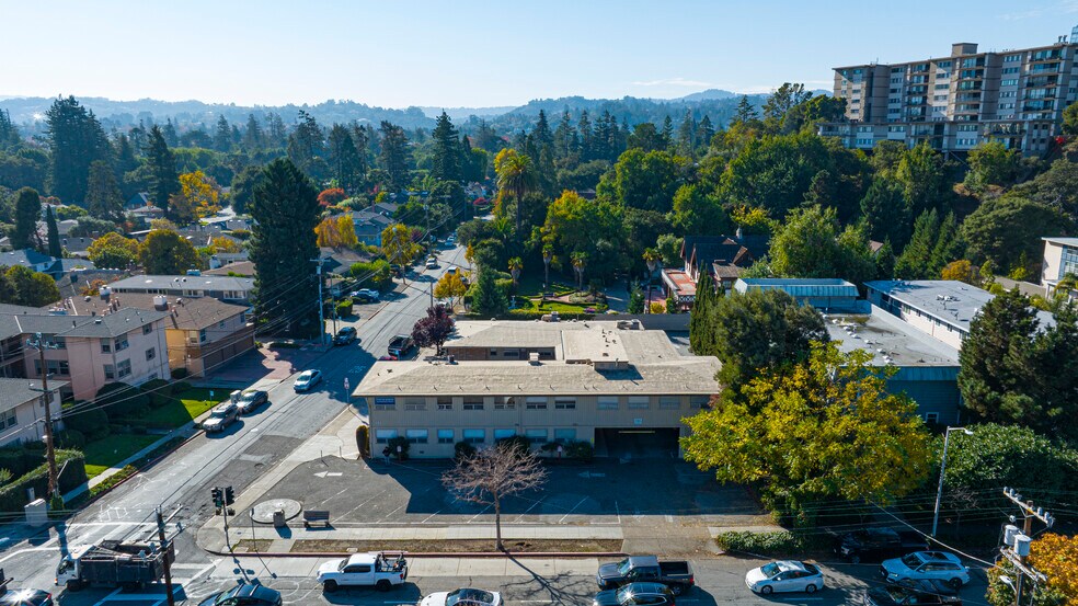 More Photos Of 101 N El Camino Real, San Mateo Medical For Sale