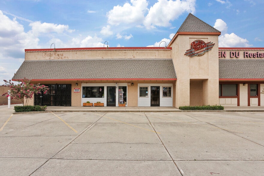 More Photos Of 702 Porter Ave, Stockton Medical For Sale