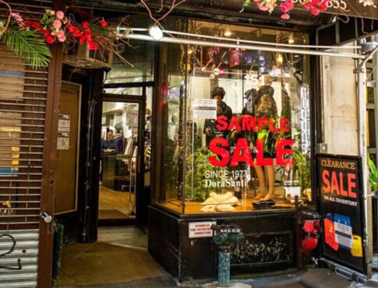 More Photos Of 151 W 28th St, New York Apartments For Sale