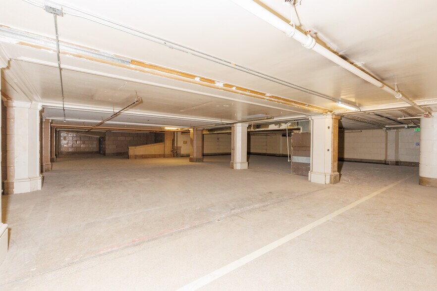 More Photos Of 417 S Hill St, Los Angeles Office For Sale