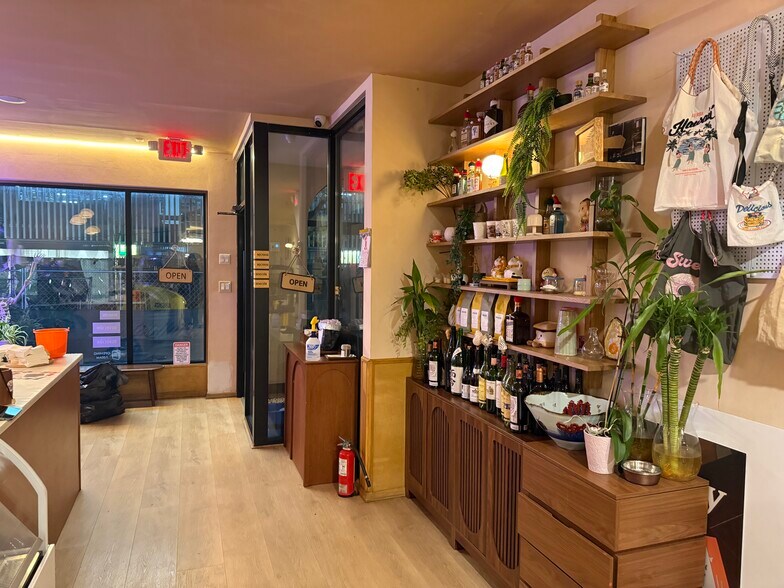 Primary Photo Of 2308 44th Dr, Long Island City Storefront Retail Office For Sale