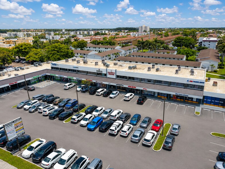 More Photos Of 4351-4399 W 16th Ave, Hialeah General Retail For Sale