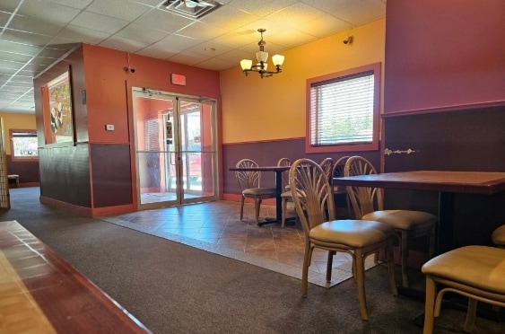More Photos Of 201 W Trapp St, Herington Restaurant For Sale