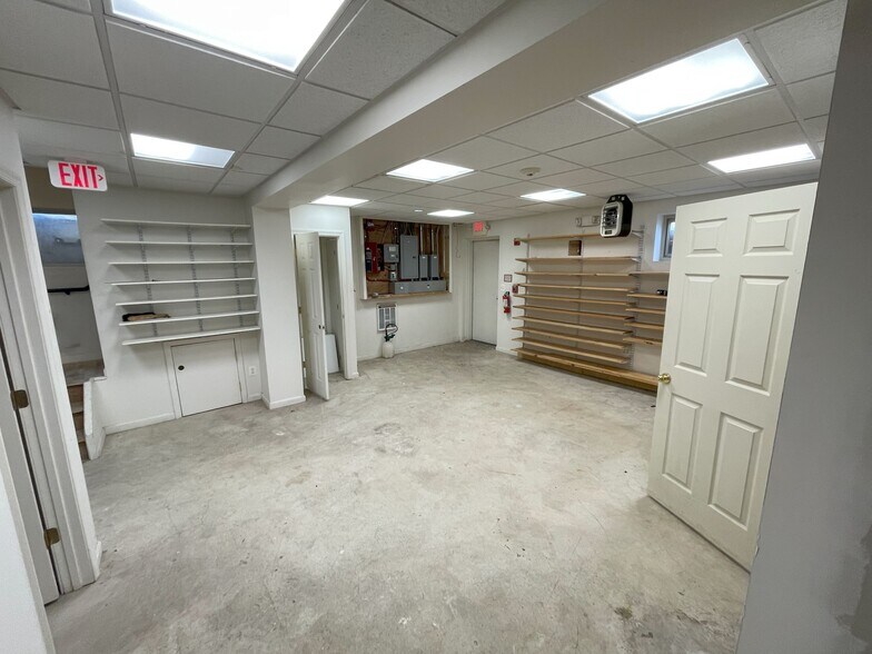 More Photos Of 2800 Bladensburg Rd NE, Washington Office For Sale