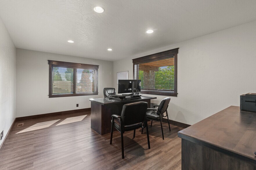 More Photos Of 10157 N Taryne St, Hayden Flex For Sale