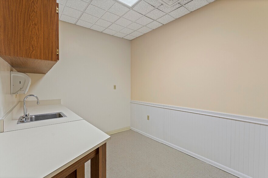 More Photos Of 12279 State Route 30, North Huntingdon Medical For Sale